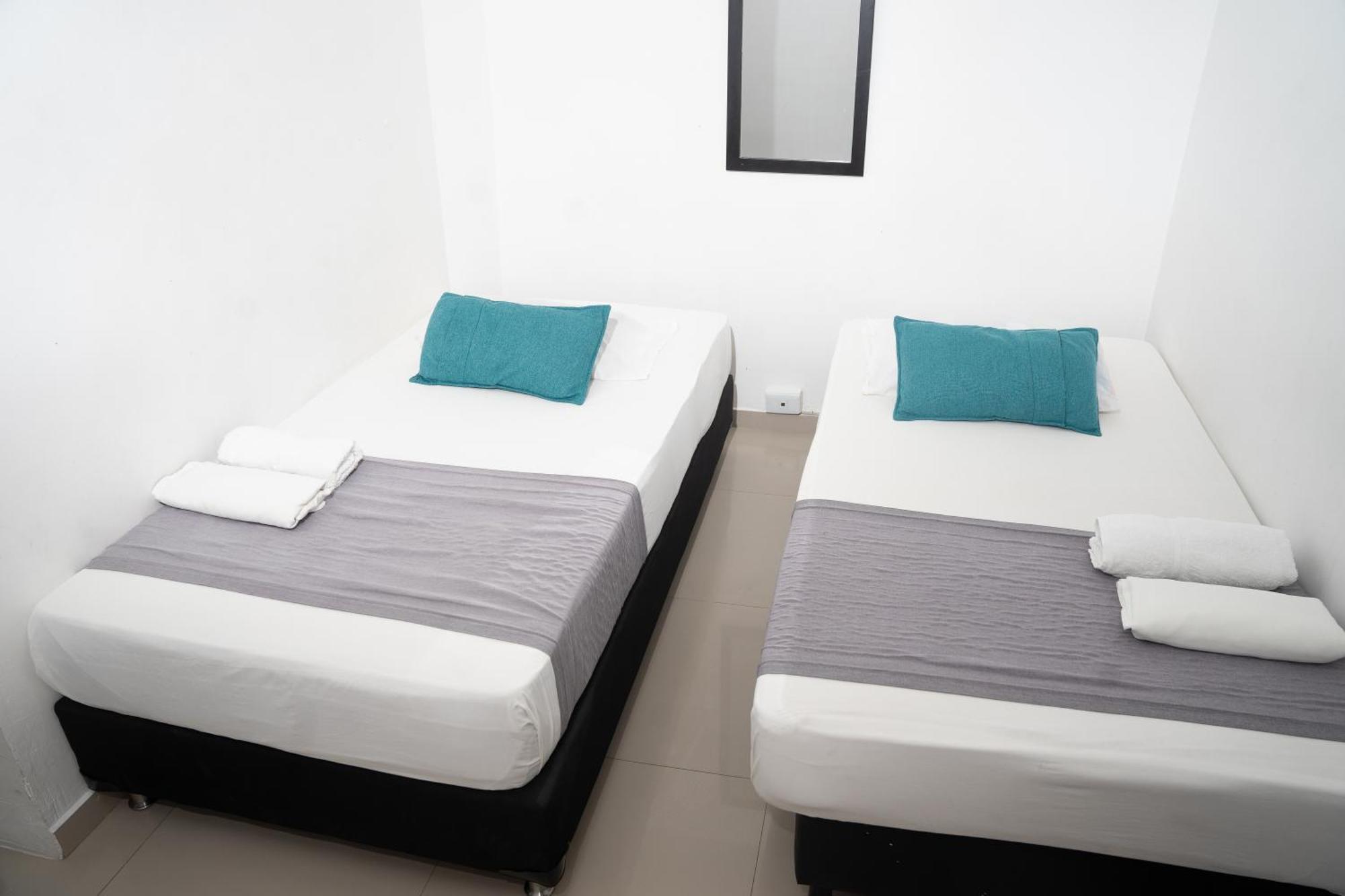 Hotel Laureles De Aburra Μεντεγίν Εξωτερικό φωτογραφία