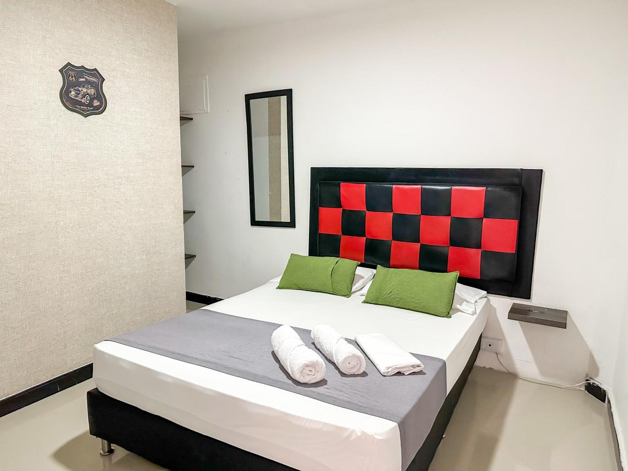Hotel Laureles De Aburra Μεντεγίν Εξωτερικό φωτογραφία