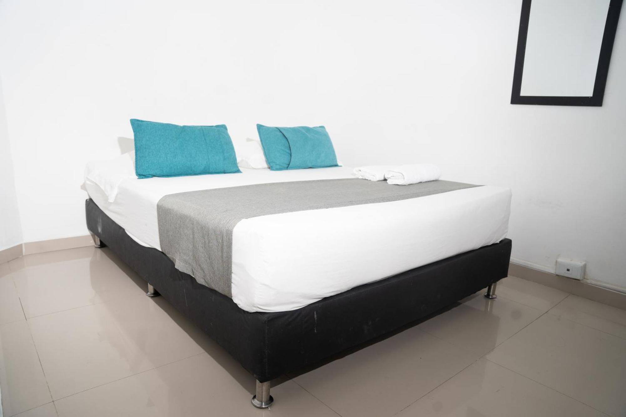 Hotel Laureles De Aburra Μεντεγίν Εξωτερικό φωτογραφία